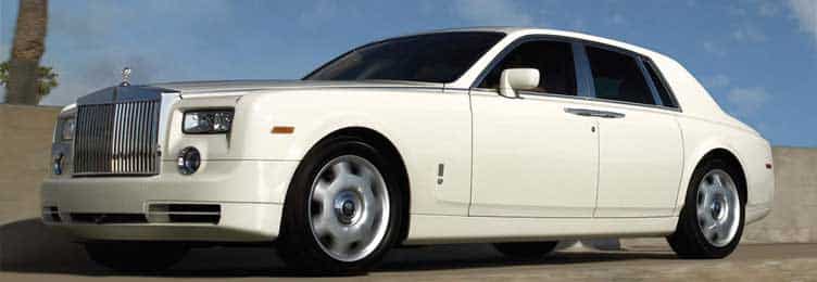 Rolls-Royce Phantom Chauffeur Limousine Exterior
